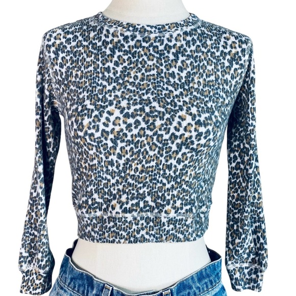 Animal Print Crop Top Shirt - Picture 1 of 5